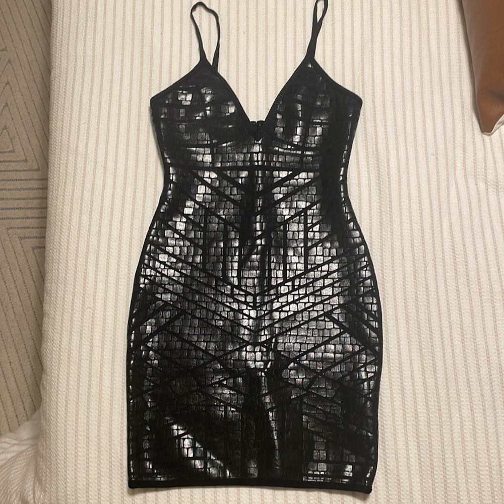 Black fitted dress